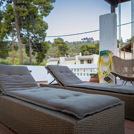 Seaview Apartment - Poros Relaxing Beachfront Flat Poros Town Exterior foto