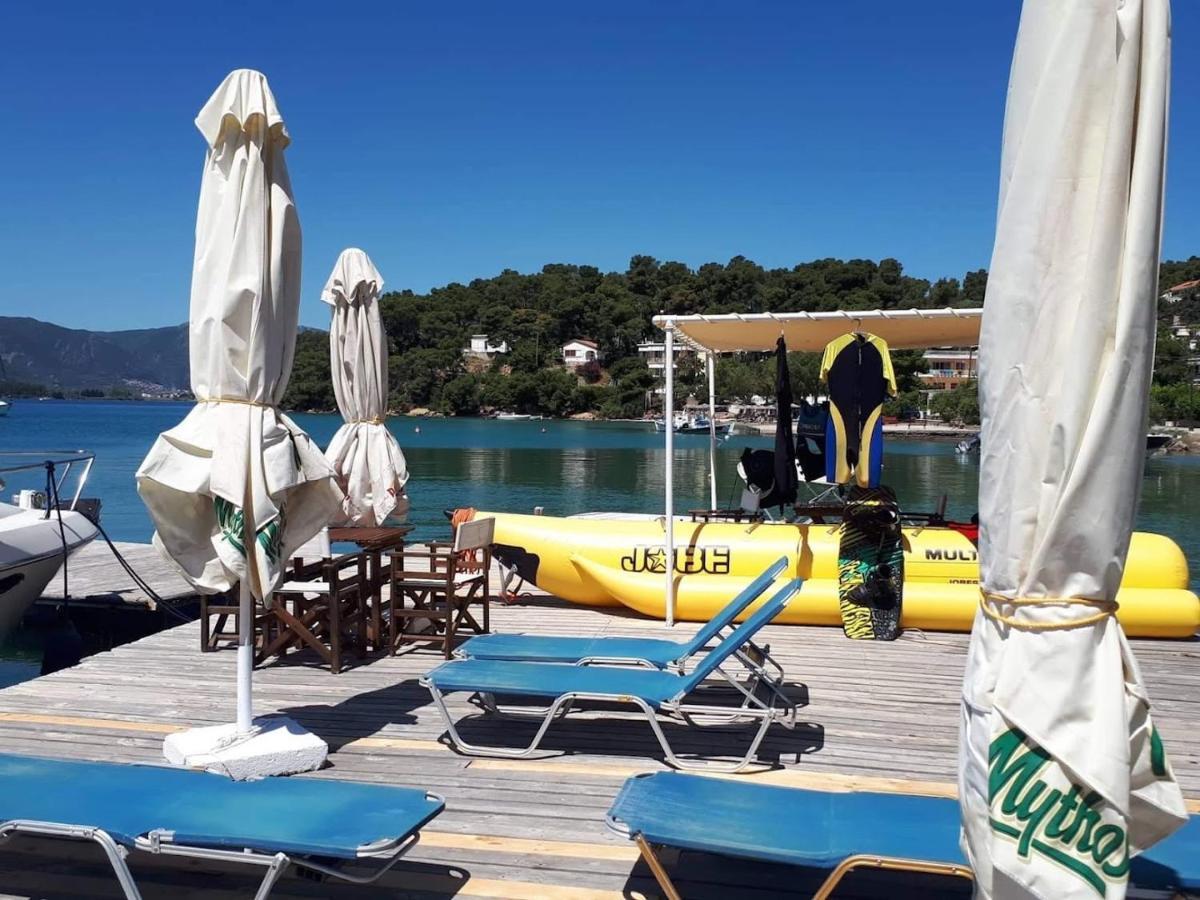 公寓 Seaview - Poros Relaxing Beachfront Flat Póros